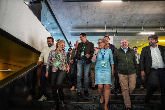 López Miras resalta que frente a la política del enfrentamiento de Pedro Sánchez, el Partido Popular une para hacer una Espa&ntilde;a más fuerte - 2, Foto 2