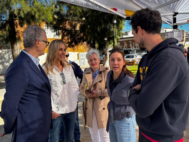 El Palmar acoge su segunda Feria de Salud con más de una treintena de entidades, asociaciones, centros educativos y empresas participantes - 3, Foto 3