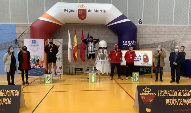 Tres oros, dos platas y dos bronces para el Bádminton Las Torres en el campeonato nacional senior - 4, Foto 4
