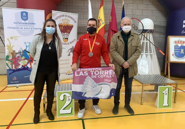 Tres oros, dos platas y dos bronces para el Bádminton Las Torres en el campeonato nacional senior - 5, Foto 5