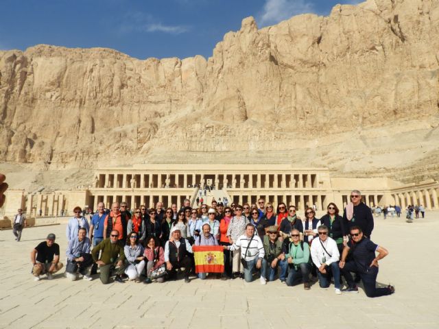 Una representación del Colegio de Economistas visita las ciudades antiguas de Egipto - 2, Foto 2