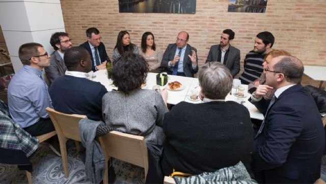 Pedro Antonio Sánchez: Los jóvenes investigadores son exponente de un talento brillante, imprescindible para hacer una Región mejor - 1, Foto 1