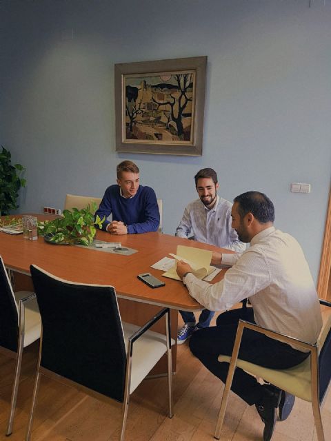 FEREMUR trabaja conjuntamente con el Ayuntamiento de Murcia en la apertura de las bibliotecas los fines de semana durante los exámenes - 1, Foto 1
