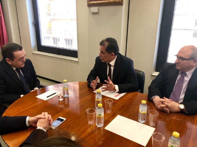 Serrano presenta a la Croem iniciativas para empujar la economía local responsable con una industria ligada al conocimiento, las nuevas tecnologi´as y la sostenibilidad - 1, Foto 1