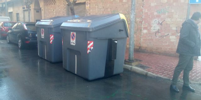 El Ayuntamiento de Alcantarilla intensifica la campaña de limpieza de contenedores de basura y vigilancia - 2, Foto 2