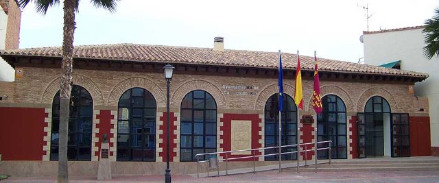 Campos del Río insta al Gobierno a ser vigilante frente a Halcón Foods, ejecutar la mejora de la RM-531 y limpiar los neumáticos del solar de La Llana - 1, Foto 1