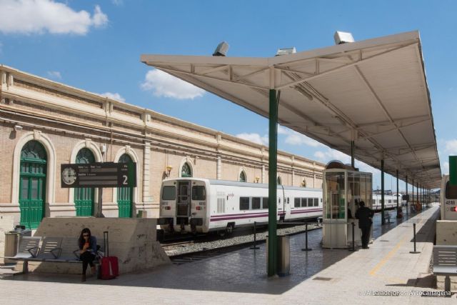 El Gobierno municipal exige a Renfe que garantice los servicios entre Murcia y Cartagena suspendidos por imprevisión - 1, Foto 1