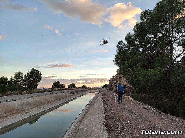 Rescatan a un ciclista tras caer a un barranco junto al Trasvase, Foto 4
