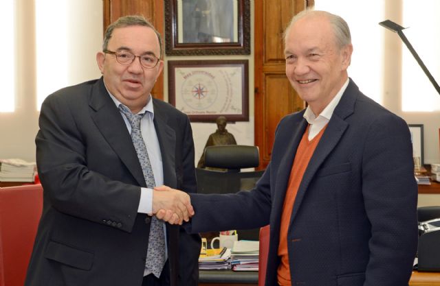 Estudiantes de la Universidad de Murcia participarán en proyectos de voluntariado de Jesús Abandonado - 1, Foto 1