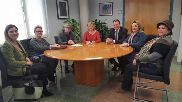 La Comunidad subvenciona 102 plazas para personas mayores en Ceutí con más de un millón de euros - 1, Foto 1