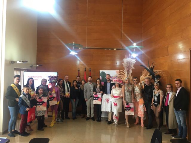 Llano de Brujas contará con Juan Manuel Piñero Marín como Máscara de Honor, Miguel Ángel Marín y Cristina Brao como Musos Adultos en sus Carnavales - 2, Foto 2