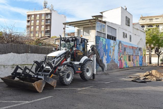 Comienzan las obras de mejora de accesibilidad y ordenación del tráfico en la explanada Maestro Ángel Palazón - 2, Foto 2