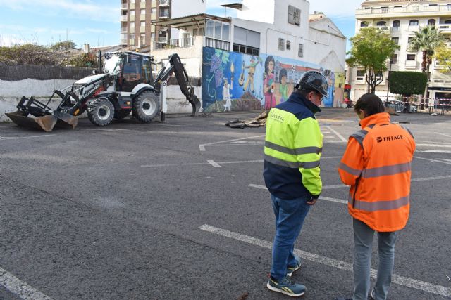 Comienzan las obras de mejora de accesibilidad y ordenación del tráfico en la explanada Maestro Ángel Palazón - 4, Foto 4