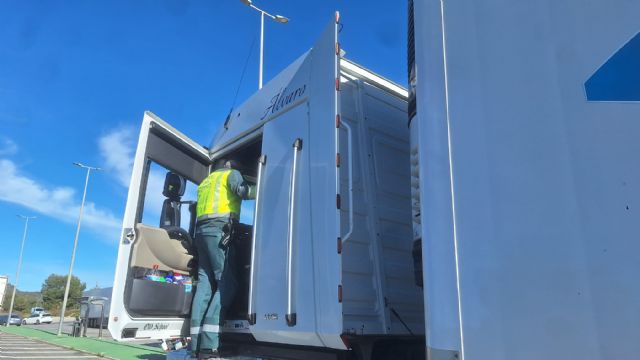 Tráfico controlará más de 1.000 camiones y autobuses esta semana para garantizar la seguridad en el transporte de mercancías y personas en la Región de Murcia - 3, Foto 3