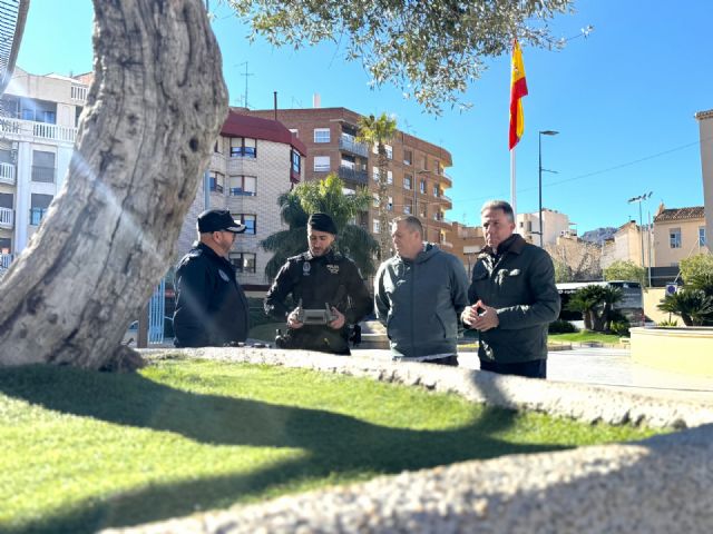 El Ayuntamiento destina 360.000€ para dotar a la Policía Local por primera vez en su historia de armas largas, Táser, pistolas JPX, e incorpora 4 nuevos vehículos y dos motocicletas - 2, Foto 2