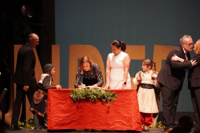 Asistencia al acto institucional 50 aniversario UNDEF - 3, Foto 3