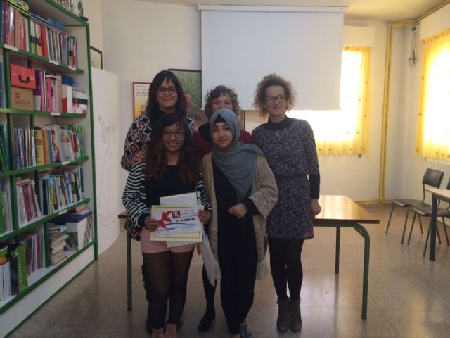 Luis Yáñez, del IES Infanta Elena, primer premio del Concurso de Microrrelatos para la Igualdad - 2, Foto 2