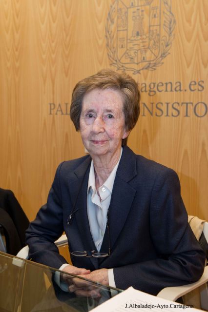 Margarita Salas dio una lección sobre el ADN en la segunda conferencia de los Premios Nobel - 1, Foto 1
