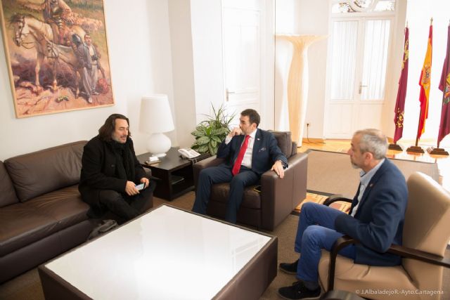 El alcalde recibe al cineasta cartagenero Juan Manuel Chumilla - 3, Foto 3