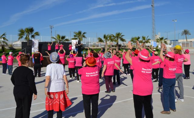 Todos a hacer ejercicio en Las Torres de Cotillas para celebrar el Día Internacional de los Derechos de la Mujer - 4, Foto 4