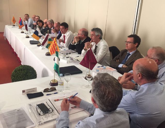 La Comunidad participa en la reunión nacional de responsables del 112 - 1, Foto 1