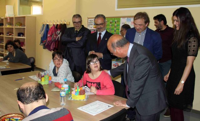 Un acuerdo permite que más de 4.500 personas con discapacidad participen en viajes de ocio durante los fines de semana - 3, Foto 3