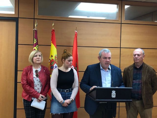 El PSOE acusa al alcalde Ballesta de ser como el caballo de Atila con el transporte en el municipio - 1, Foto 1