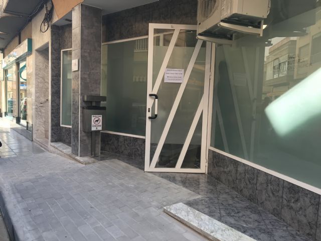 Concluyen las obras para mejorar la accesibilidad a la oficina de la Agencia Tributaria - 1, Foto 1