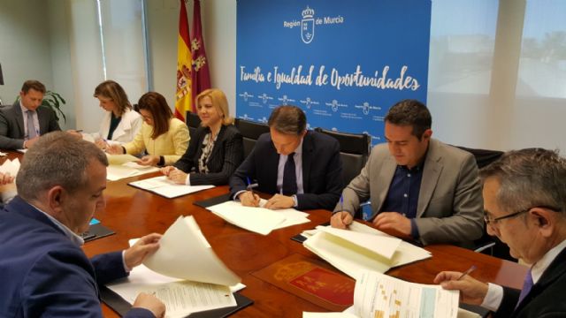 Alcantarilla entre los 22 municipios que se benefician ya del expediente único en Servicios Sociales - 1, Foto 1