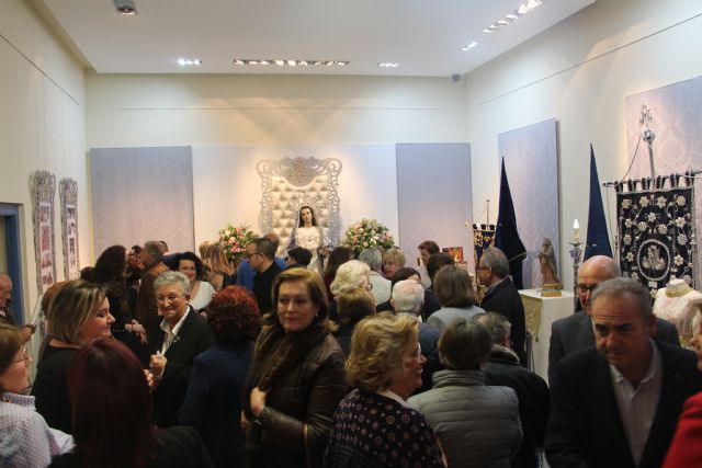 La Cofradía de la Santísima Virgen de los Dolores expone su patrimonio e historia en el museo Barón de Benifayó - 1, Foto 1
