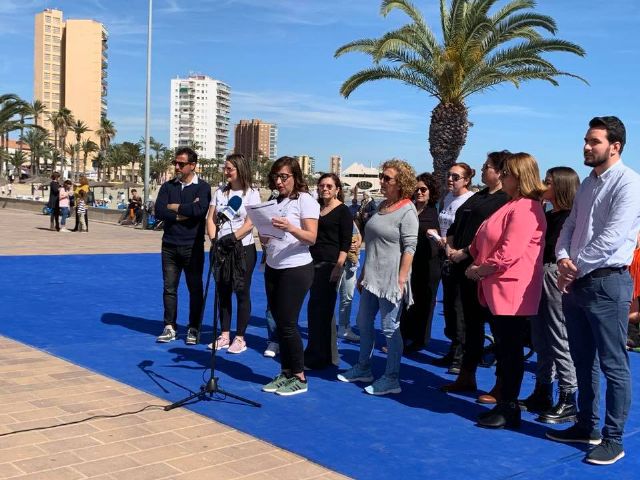 Las mujeres ponen movimiento al Día de la Mujer en la lectura del manifiesto institucional - 3, Foto 3