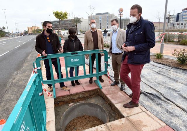 El Ayuntamiento instala un novedoso sistema para evitar que las raíces levanten las aceras de las calles - 2, Foto 2