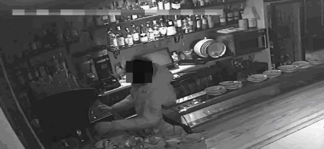 La Guardia Civil detiene en Mazarrón a un experimentado delincuente por robar en un restaurante, Foto 1