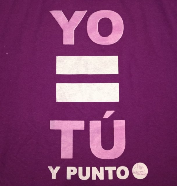 Mosaico humano por el 8M en el IES Valle del Segura - 3, Foto 3