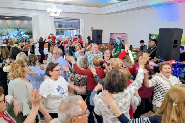 162 personas celebran el día internacional de la mujer con una jornada de convivencia por Cieza y el valle de Ricote - 5, Foto 5
