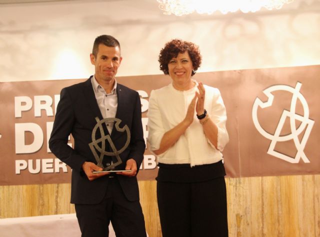 Juan Miguel Cuenca y Mª Carmen Romero galardonados como mejores deportistas - 2, Foto 2