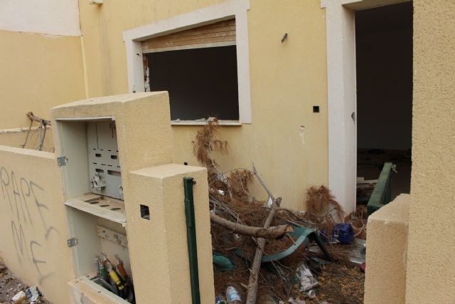 Cs lamenta que el foco insalubre de las casas abandonadas de la Palma haya empeorado a pesar de su denuncia hace meses - 1, Foto 1