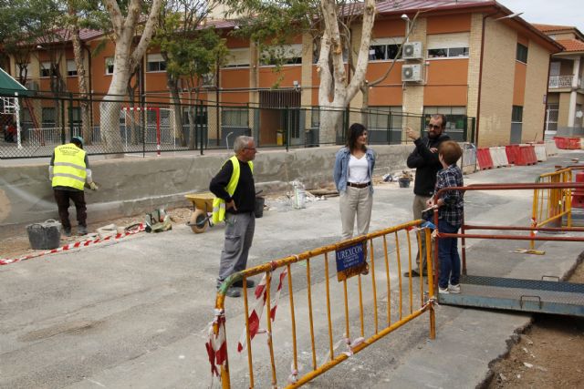 Mejoras en la accesibilidad y los servicios de tres calles junto al colegio del Rosario - 1, Foto 1