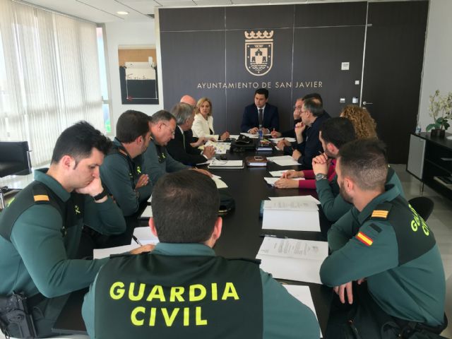 La Junta Local de Seguridad trabaja en el dispositivo de seguridad del Festival Aéreo Internacional de los días 9 y 10 de junio en Santiago de la Ribera - 2, Foto 2