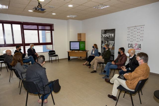 El PP pide al Gobierno de España que incluya al sector del calzado de la Región en el fondo de ayudas directas - 1, Foto 1