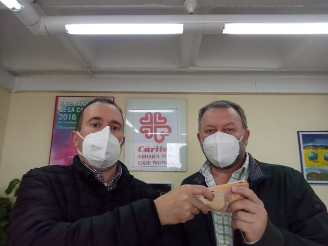 Cáritas recibe un donativo de la capellanía de los hospitales de Cartagena - 1, Foto 1