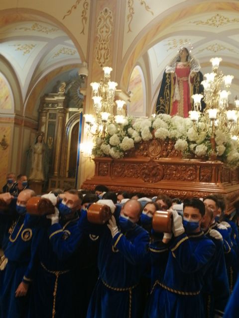 El PP torreño con los cofrades de la Virgen de los Dolores en su día grande de devota procesión - 2, Foto 2