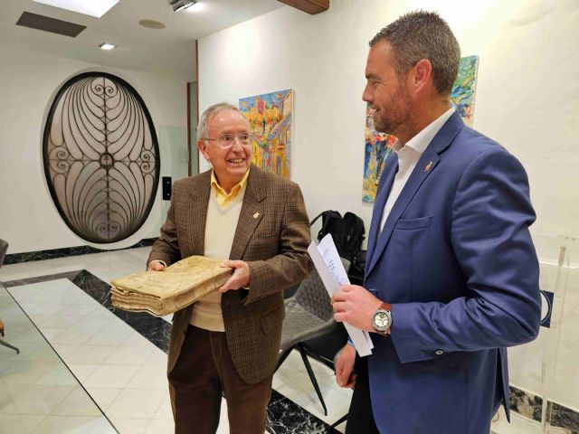 II libro de gasto de la fábrica de la Compañía de Jesús entre 1699 y 1767 - 1, Foto 1