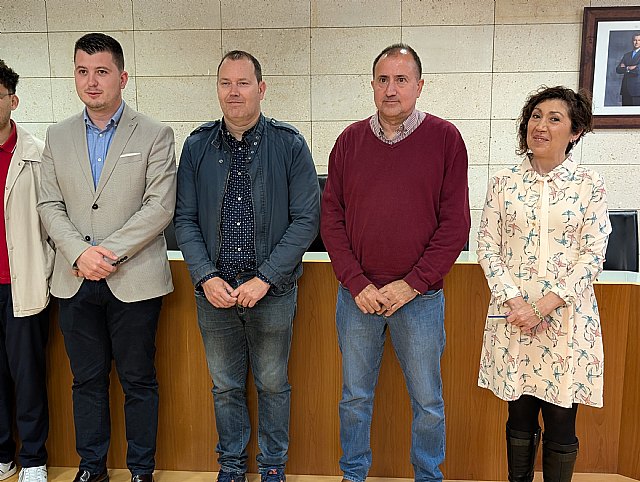 Seis nuevos trabajadores se incorporan a diferentes Concejalías del Ayuntamiento, Foto 3