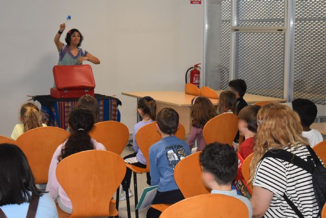Los más peques disfrutan y aprenden con un cuentacuento del programa Cuidar la infancia - 4, Foto 4