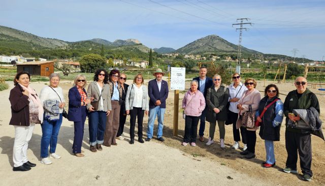 El Ayuntamiento de Caravaca se suma a la campa&ntilde;a 'Espacios sin Humo' de la Asociación Espa&ntilde;ola contra el Cáncer - 2, Foto 2