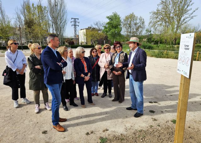 El Ayuntamiento de Caravaca se suma a la campa&ntilde;a 'Espacios sin Humo' de la Asociación Espa&ntilde;ola contra el Cáncer - 3, Foto 3