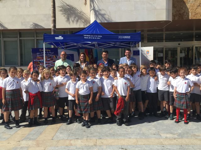 El alcalde reivindica la importancia de la Unión Europea en el desarrollo del municipio, coincidiendo con el Día de Europa - 1, Foto 1