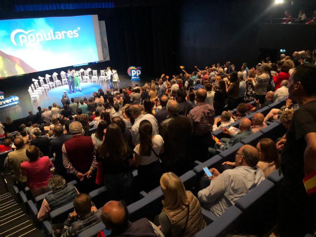 Más de medio millar de personas arropan la presentación de la candidatura del Partido Popular de Águilas - 2, Foto 2