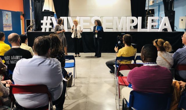 La Comunidad y Acción contra el Hambre ponen en contacto a 150 personas en desempleo con empresas - 1, Foto 1